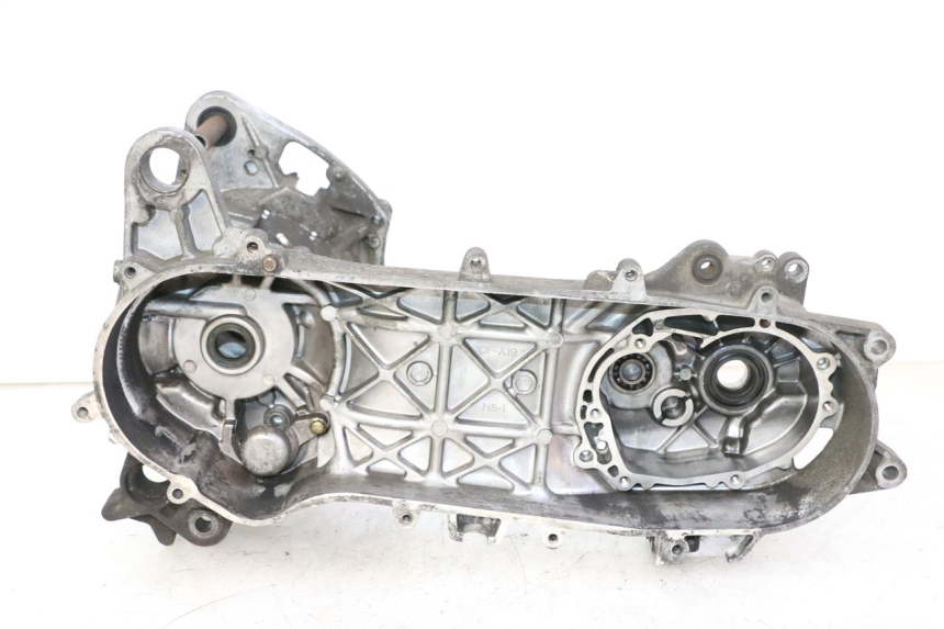 photo de ENGINE CRANKCASE PEUGEOT CITYSTAR 50 (2013 - 2017)