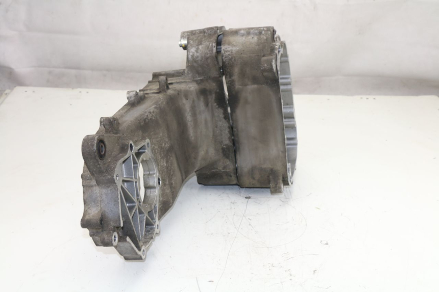 photo de ENGINE CRANKCASE DAELIM S3 125 (2010 - 2017)