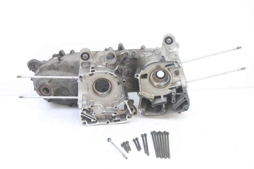 photo de ENGINE LOWER CASING KYMCO DINK STREET 125 (2009 - 2014)
