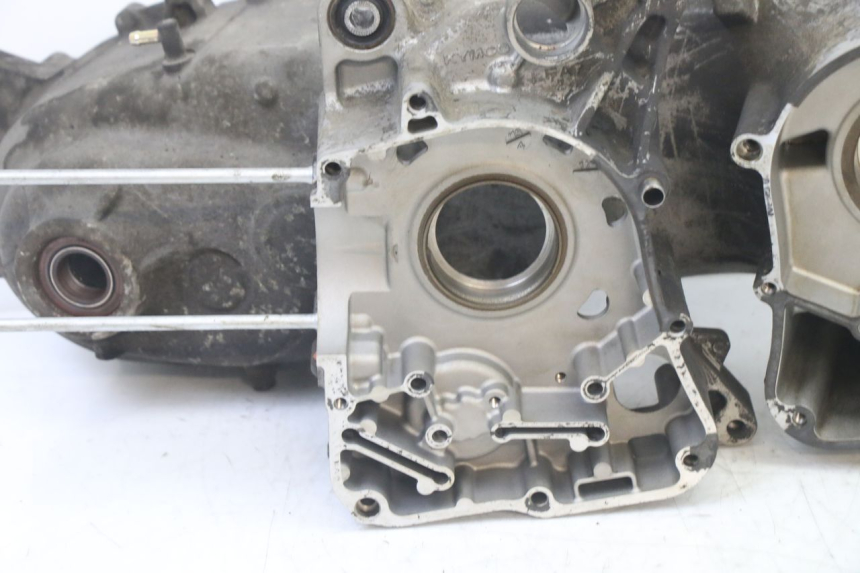 photo de ENGINE LOWER CASING KYMCO DINK STREET 125 (2009 - 2014)