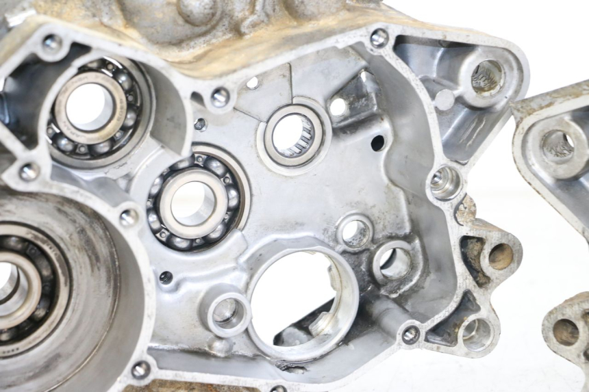 photo de ENGINE CRANKCASE YAMAHA DTLC 125 (1982 - 1987)