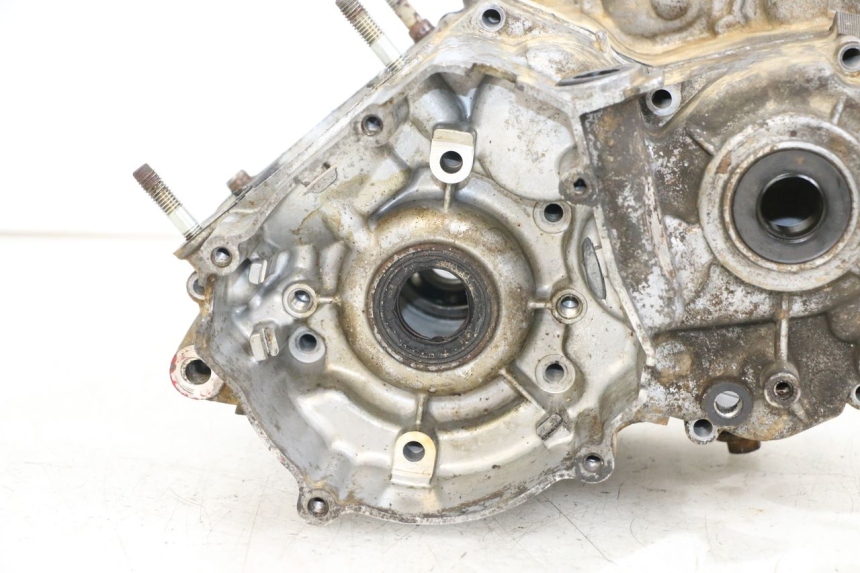 photo de ENGINE CRANKCASE YAMAHA DTLC 125 (1982 - 1987)