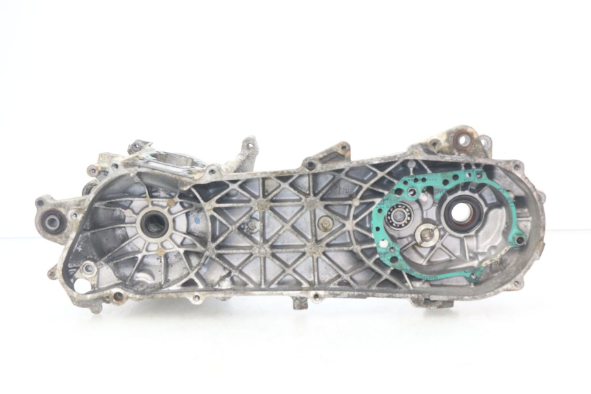 photo de ENGINE LOWER CASING PEUGEOT ELYSTAR 50 (2002 - 2014)