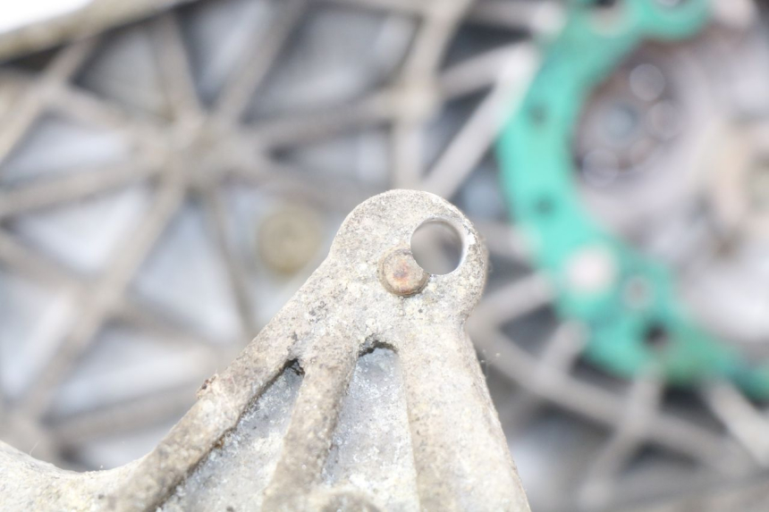 photo de ENGINE LOWER CASING PEUGEOT ELYSTAR 50 (2002 - 2014)