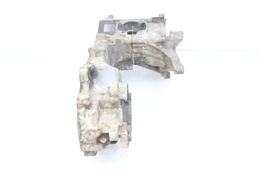 photo de ENGINE LOWER CASING PEUGEOT ELYSTAR 50 (2002 - 2014)