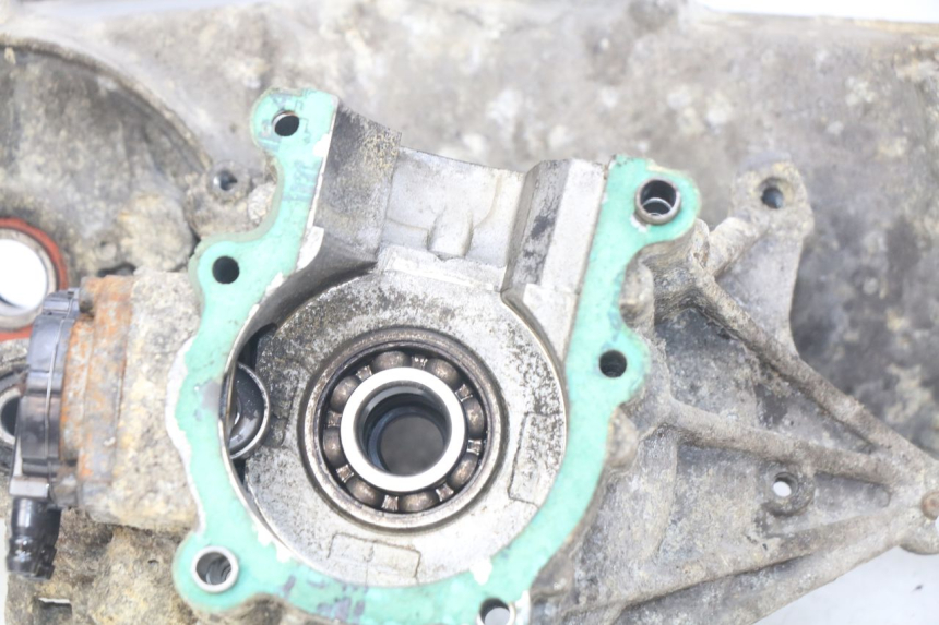 photo de ENGINE LOWER CASING PEUGEOT ELYSTAR 50 (2002 - 2014)