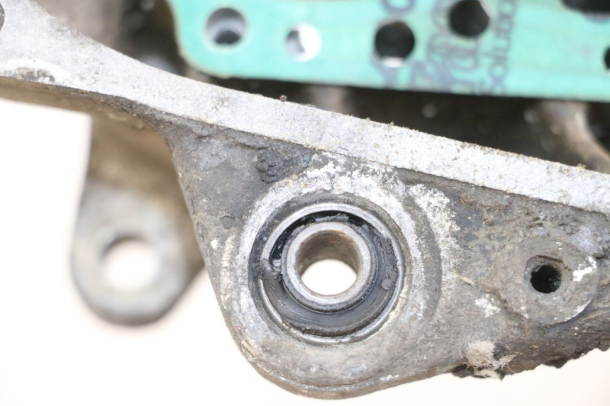 photo de ENGINE LOWER CASING PEUGEOT ELYSTAR 50 (2002 - 2014)