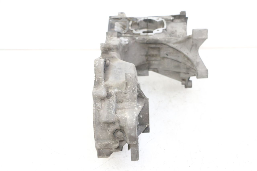 photo de ENGINE LOWER CASING PEUGEOT ELYSTAR 50 (2002 - 2014)