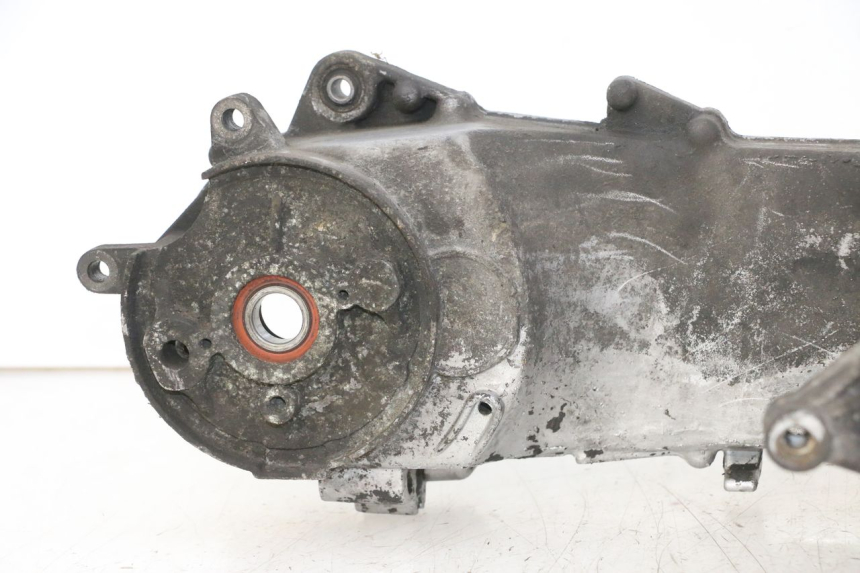 photo de ENGINE LOWER CASING PEUGEOT ELYSTAR 50 (2002 - 2014)