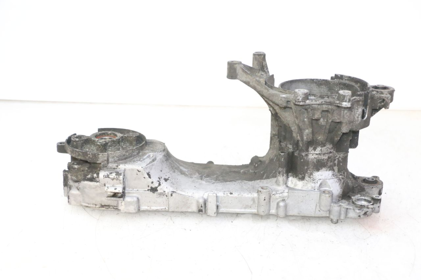 photo de ENGINE LOWER CASING PEUGEOT ELYSTAR 50 (2002 - 2014)