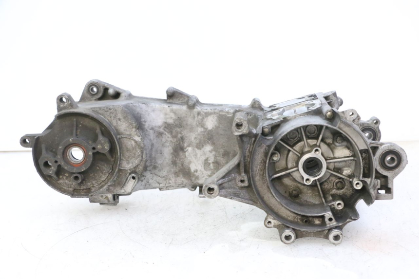photo de ENGINE LOWER CASING PEUGEOT ELYSTAR 50 (2002 - 2014)