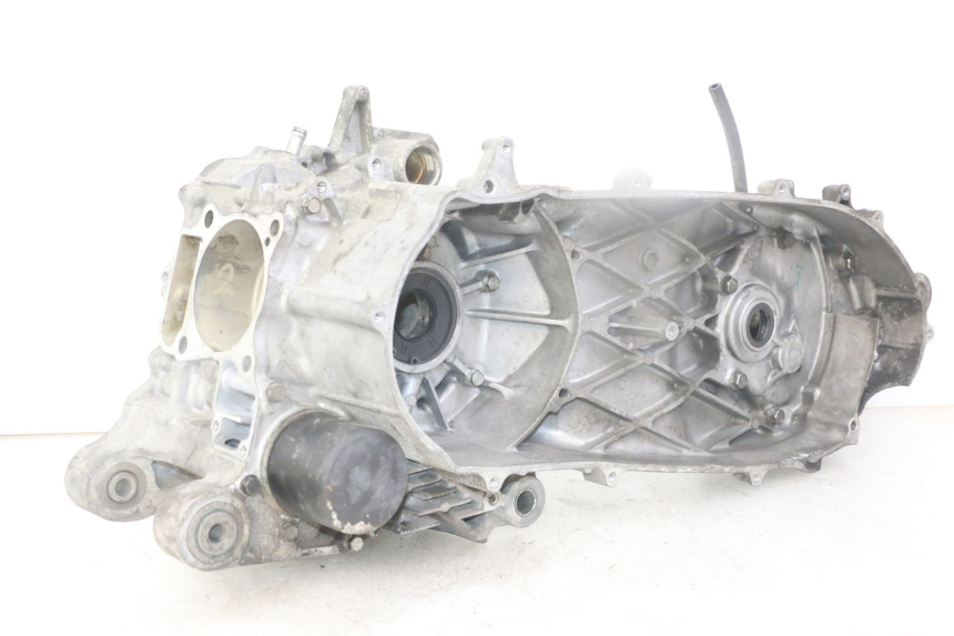 photo de ENGINE CRANKCASE HONDA FORZA ABS 300 (2013 - 2019)
