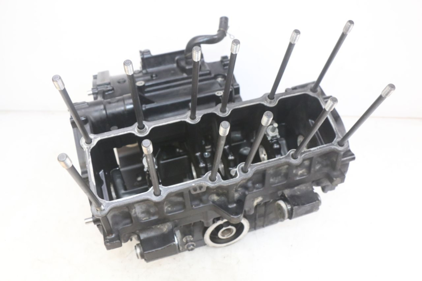 photo de ENGINE BOTTOM CASE YAMAHA FZS FAZER 600 (1998 - 2001)