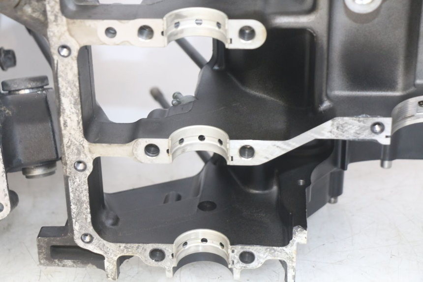 photo de ENGINE BOTTOM CASE YAMAHA FZS FAZER 600 (1998 - 2001)