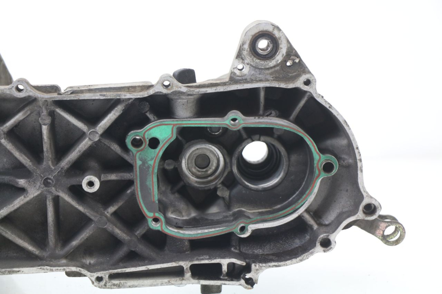 photo de ENGINE CRANKCASE GENERIC CRACKER 50 (2005 - 2008)