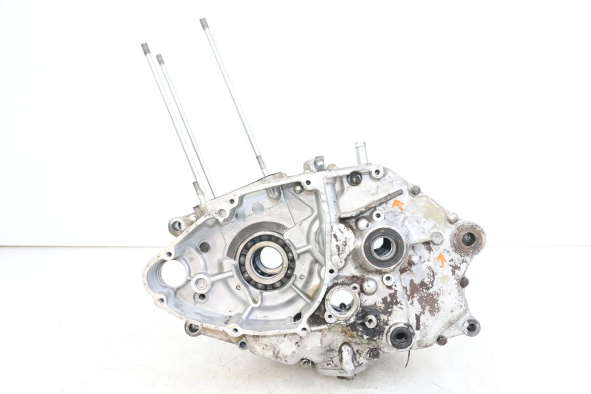 photo de ENGINE CRANKCASE HYOSUNG GF 125 (2001 - 2005)