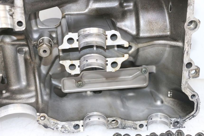 photo de ENGINE CRANKCASE SUZUKI GS GSE 500 (2001 - 2003)