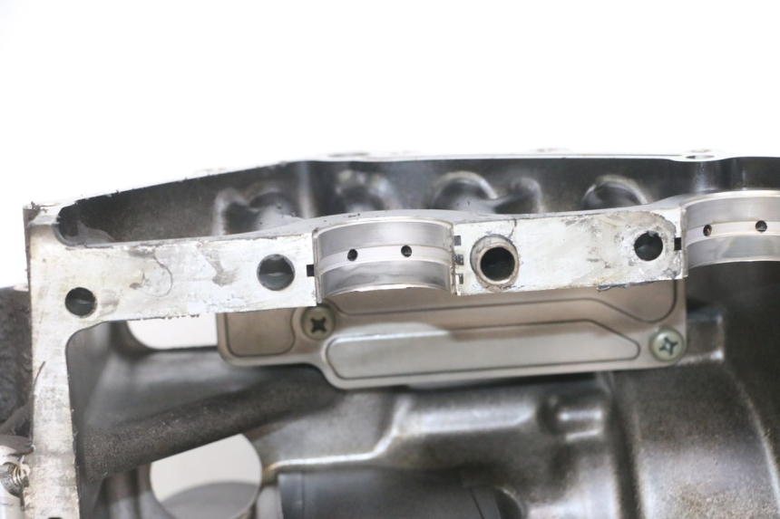 photo de ENGINE CRANKCASE SUZUKI GS GSE 500 (2001 - 2003)