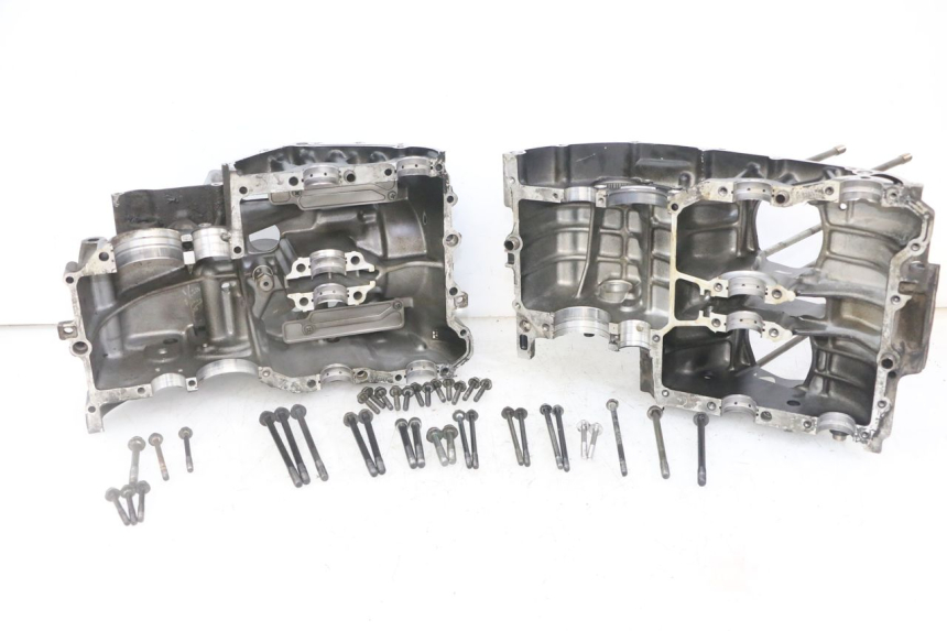 photo de ENGINE CRANKCASE SUZUKI GS GSE 500 (2001 - 2003)