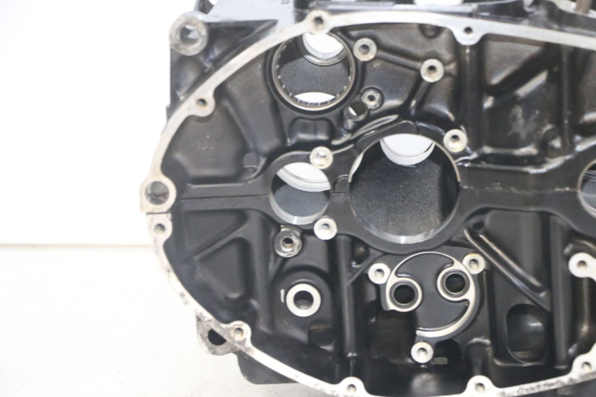 photo de ENGINE CRANKCASE SUZUKI GS GSE 500 (2001 - 2003)
