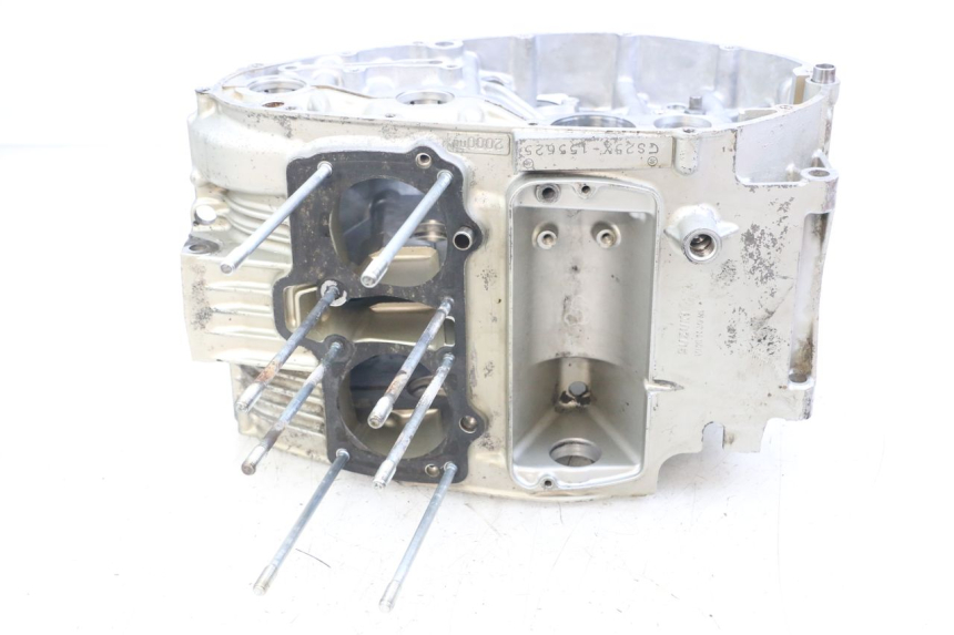 photo de ENGINE CRANKCASE SUZUKI GSX E 250 (1982 - 1983)