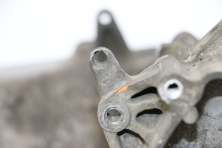 photo de ENGINE CRANKCASE DAELIM HISTORY 125 (2001 - 2002)