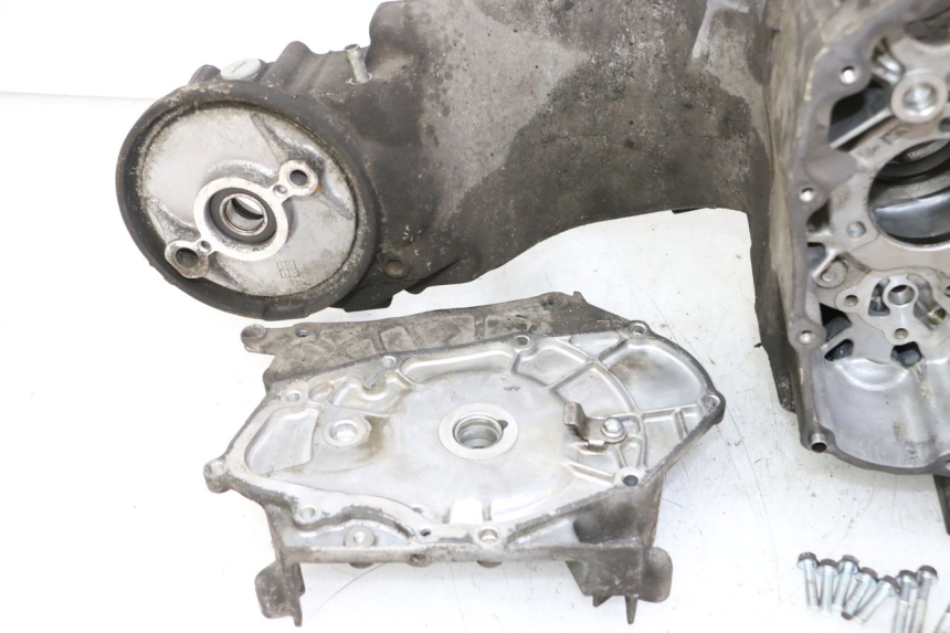 photo de ENGINE CRANKCASE DAELIM HISTORY 125 (2001 - 2002)