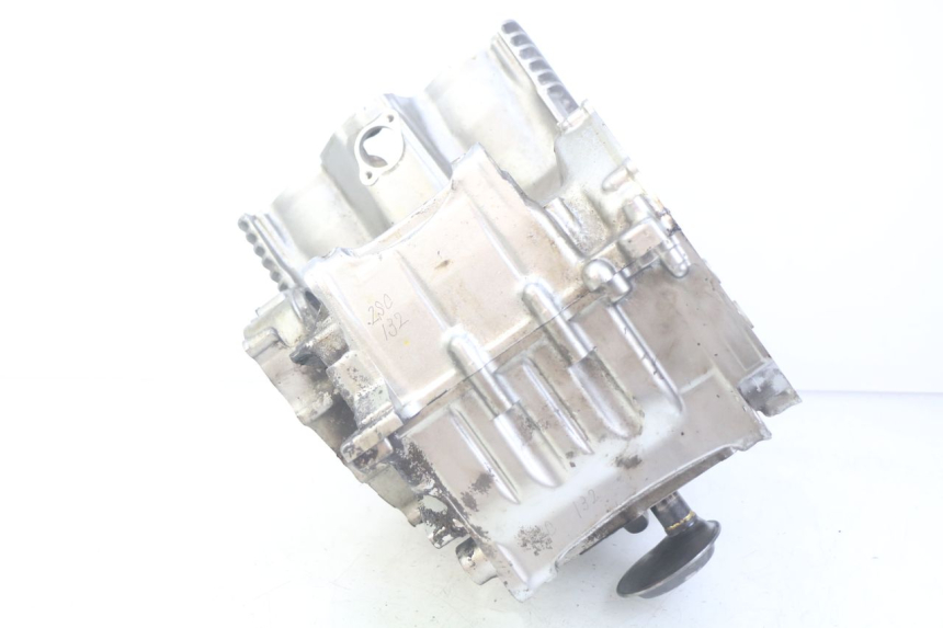 photo de ENGINE LOWER CASING HONDA CBF 500 (2004 - 2007)