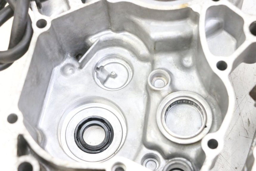 photo de ENGINE CRANKCASE HONDA CR 85 (2003 - 2007)