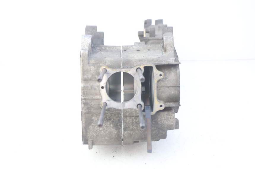 photo de ENGINE LOWER CASING HONDA FES PANTHEON 125 (2003 - 2007)