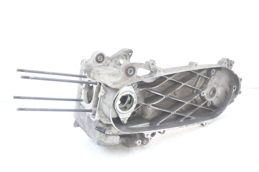 photo de ENGINE CRANKCASE HONDA NES AROBASE 125 (2000 - 2003)