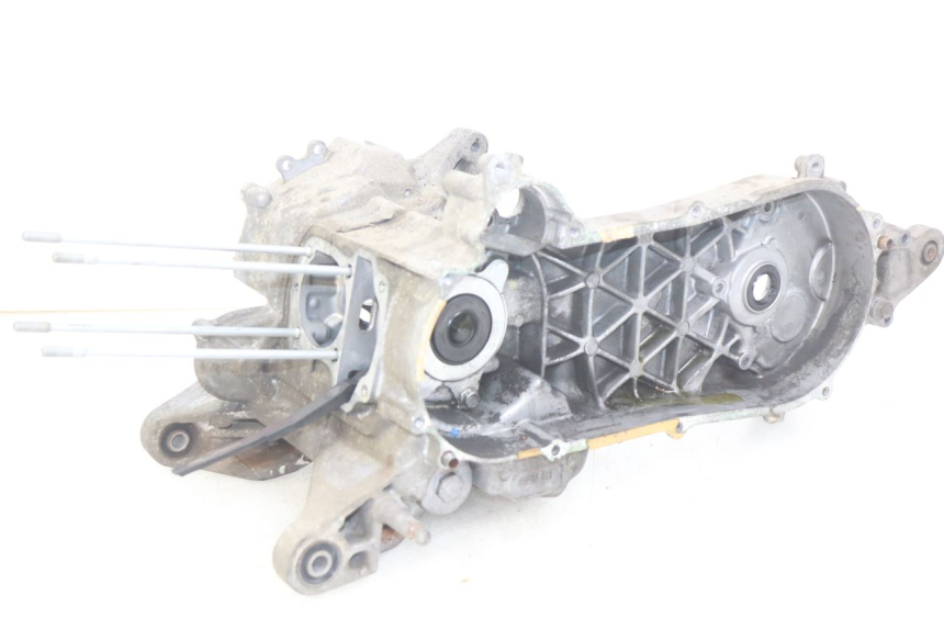 photo de ENGINE LOWER CASING HONDA NHX LEAD 110 (2008 - 2010)