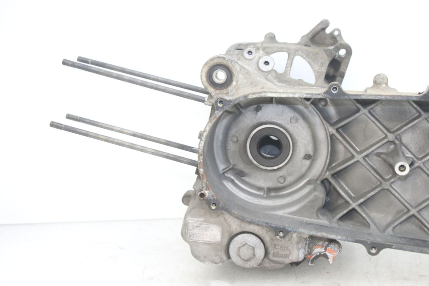 photo de ENGINE BOTTOM CASE HONDA PCX (JF28) 125 (2009 - 2011)