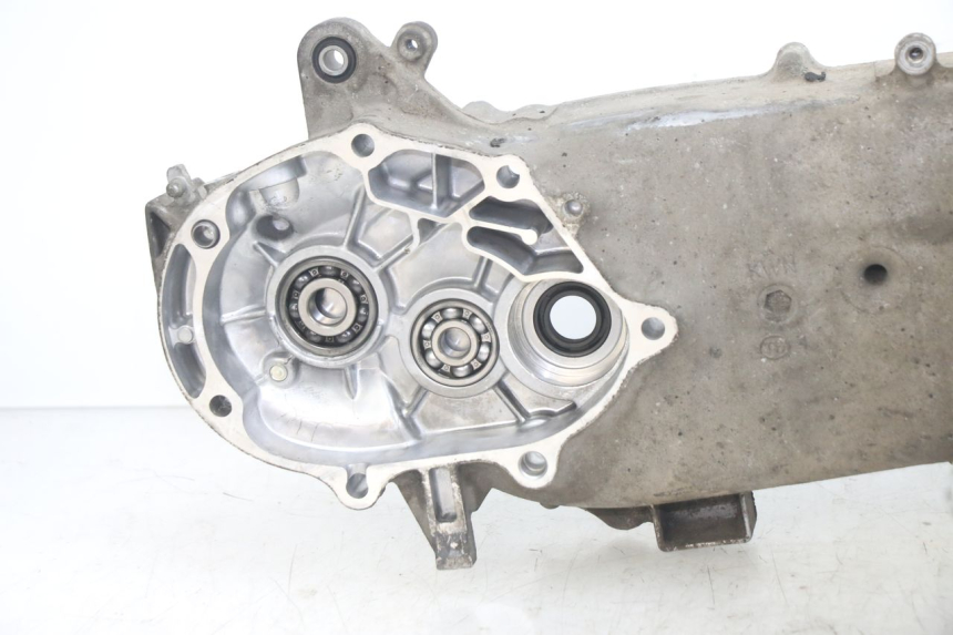 photo de ENGINE BOTTOM CASE HONDA PCX (JF28) 125 (2009 - 2011)