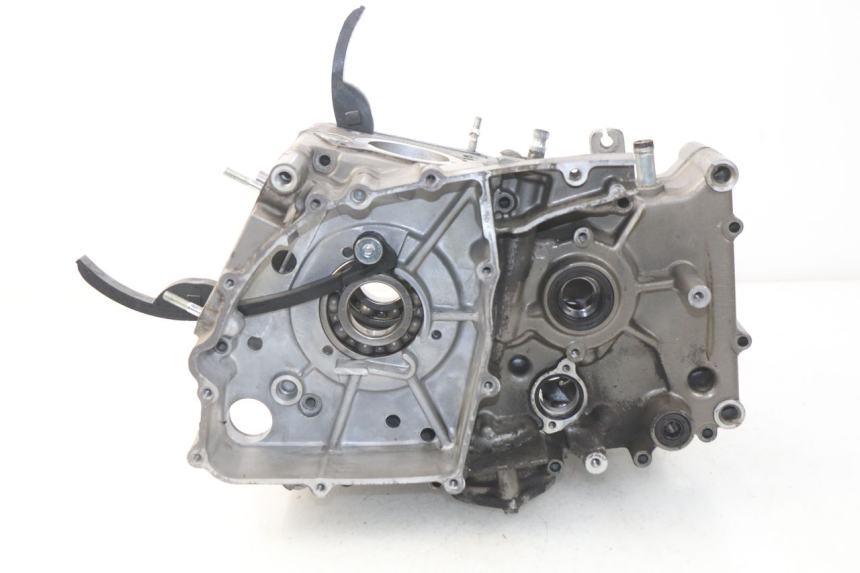 photo de ENGINE CRANKCASE HYOSUNG COMET GTR 125 (2007 - 2014)