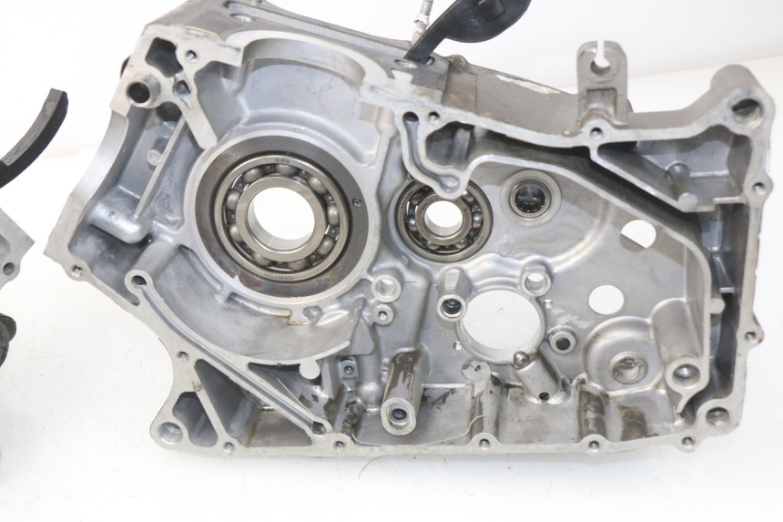 photo de ENGINE CRANKCASE HYOSUNG COMET GTR 125 (2007 - 2014)