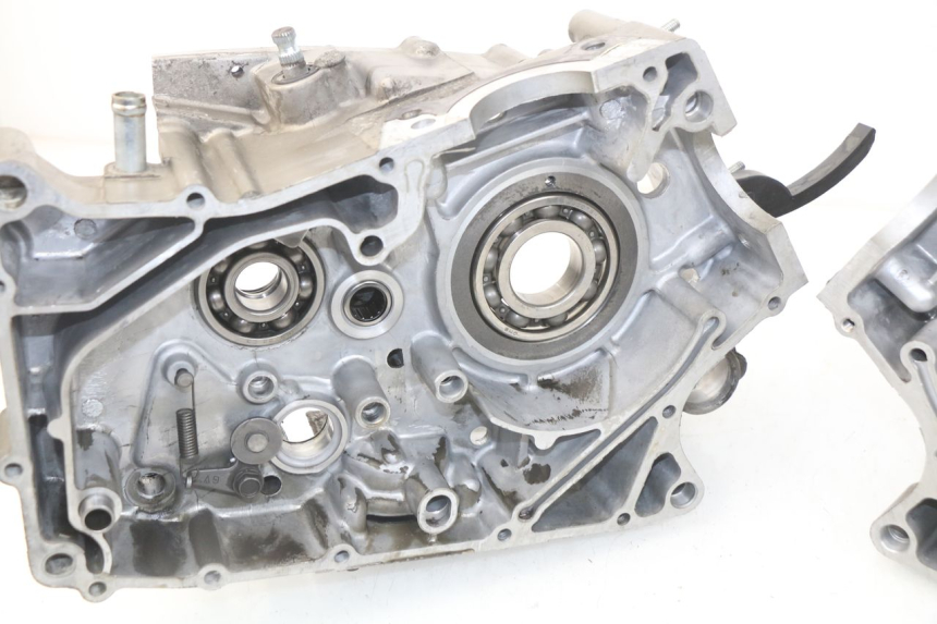 photo de ENGINE CRANKCASE HYOSUNG COMET GTR 125 (2007 - 2014)