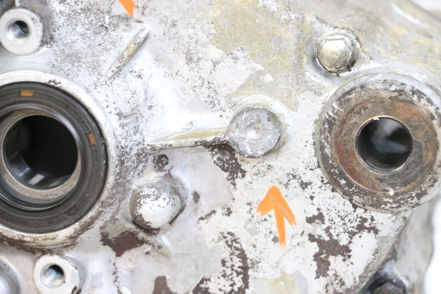 photo de ENGINE CRANKCASE HYOSUNG GF 125 (2001 - 2005)