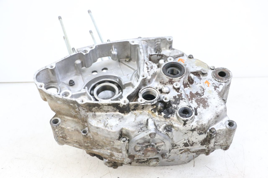 photo de ENGINE CRANKCASE HYOSUNG GF 125 (2001 - 2005)