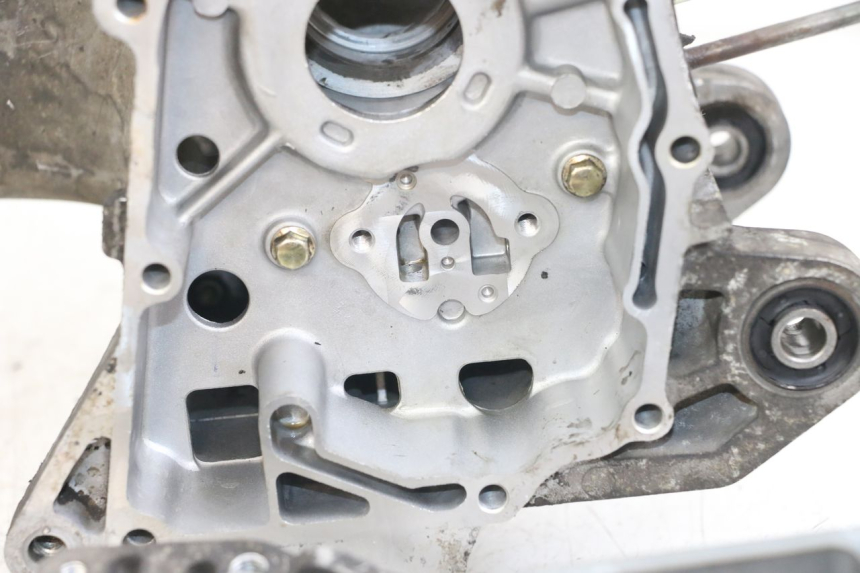 photo de ENGINE LOWER CASING SYM JET 14 4T 50 (2018 - 2022)
