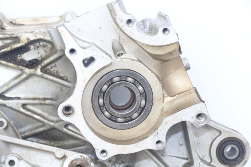 photo de ENGINE LOWER CASING SYM JET EURO X 2T 50 (2003 - 2007)