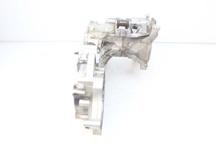 photo de ENGINE LOWER CASING SYM JET EURO X 2T 50 (2003 - 2007)