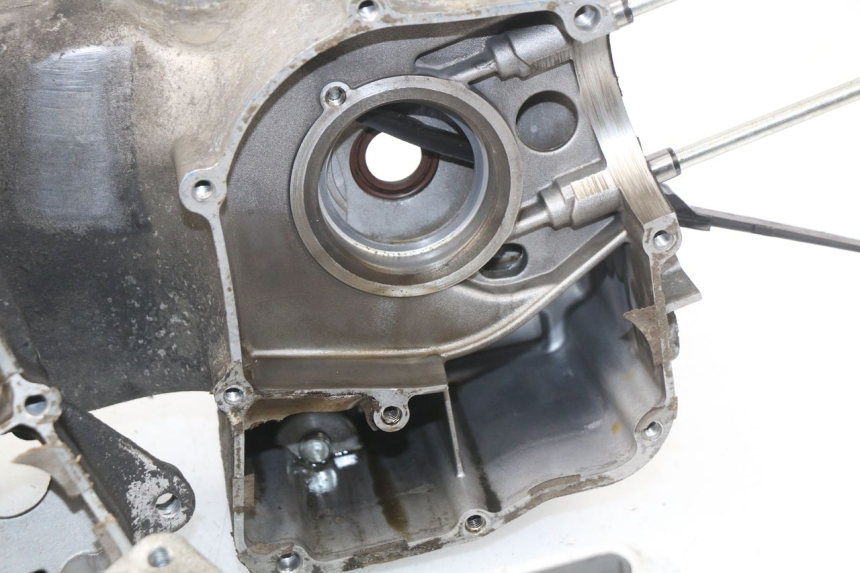 photo de ENGINE LOWER CASING JONWAY AZTRAL 125 (2008 - 2017)