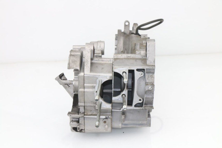 photo de ENGINE LOWER CASING JONWAY AZTRAL 125 (2008 - 2017)
