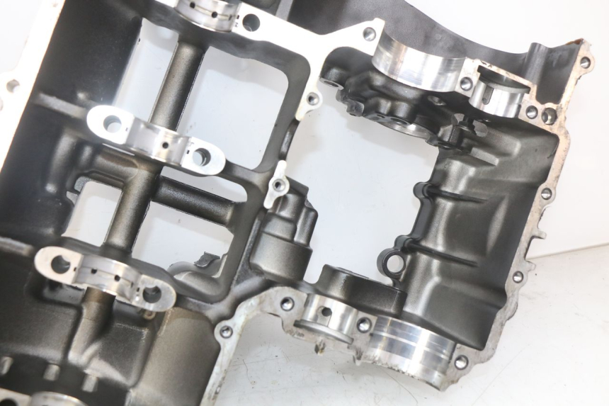 photo de ENGINE LOWER CRANKCASE KAWASAKI Z 750 (2007 - 2013)