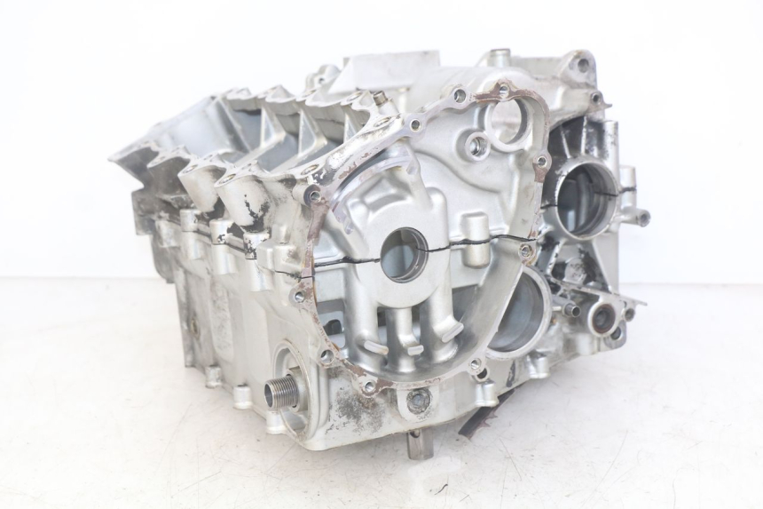 photo de ENGINE LOWER CASING KAWASAKI ZX-6R ZX6R 600 (1995 - 1997)