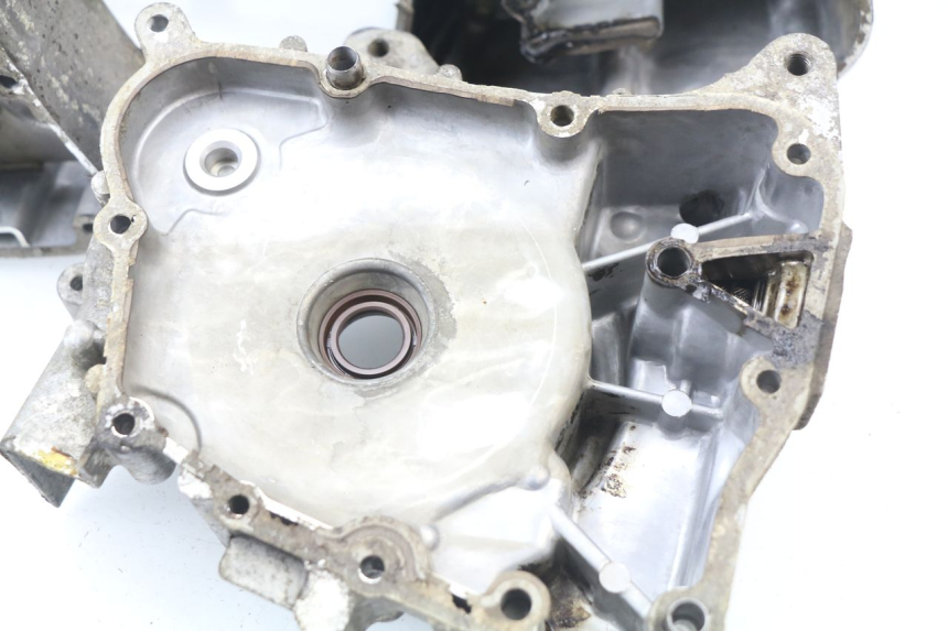 photo de ENGINE CRANKCASE KYMCO AGILITY 125 (2005 - 2010)