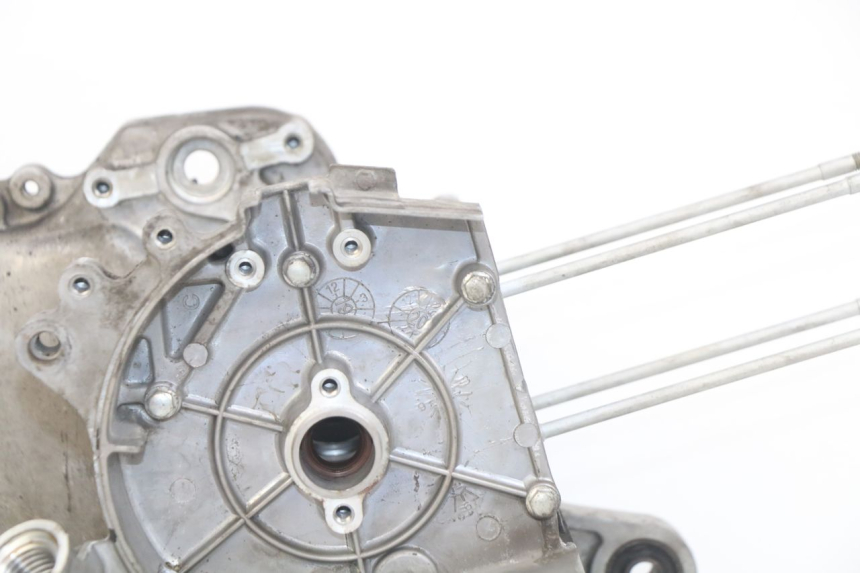 photo de ENGINE LOWER CRANKCASE KYMCO AGILITY 16+ 4T 50 (2018 - 2023)
