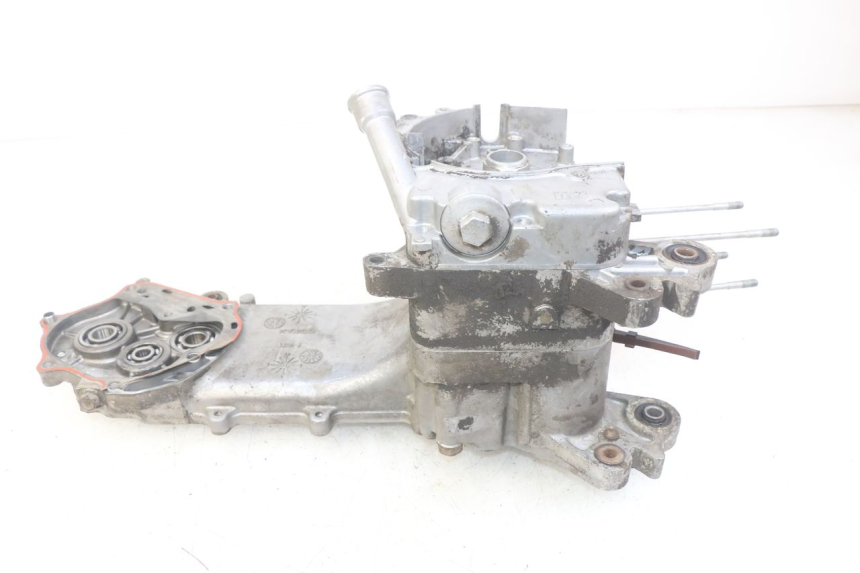 photo de ENGINE LOWER CRANKCASE KYMCO AGILITY 4T 50 (2018 - 2022)