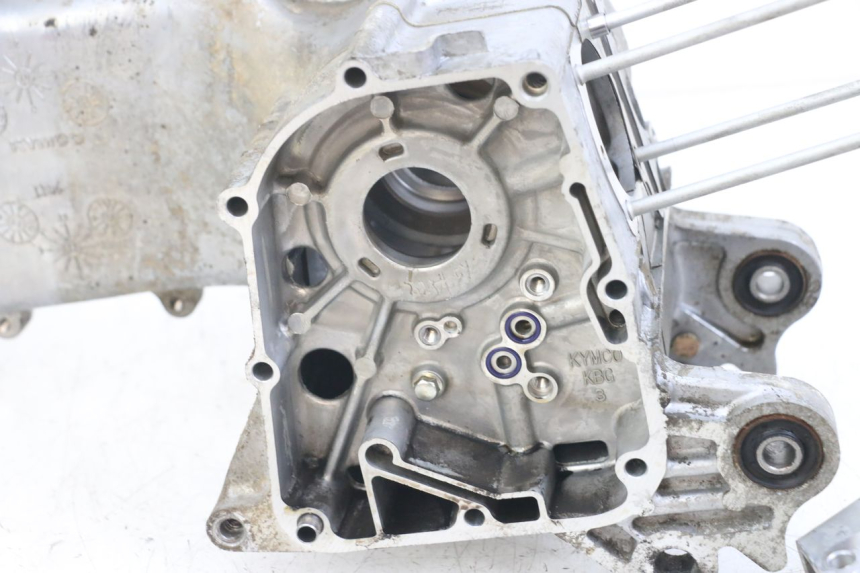 photo de ENGINE LOWER CRANKCASE KYMCO AGILITY 4T 50 (2018 - 2022)